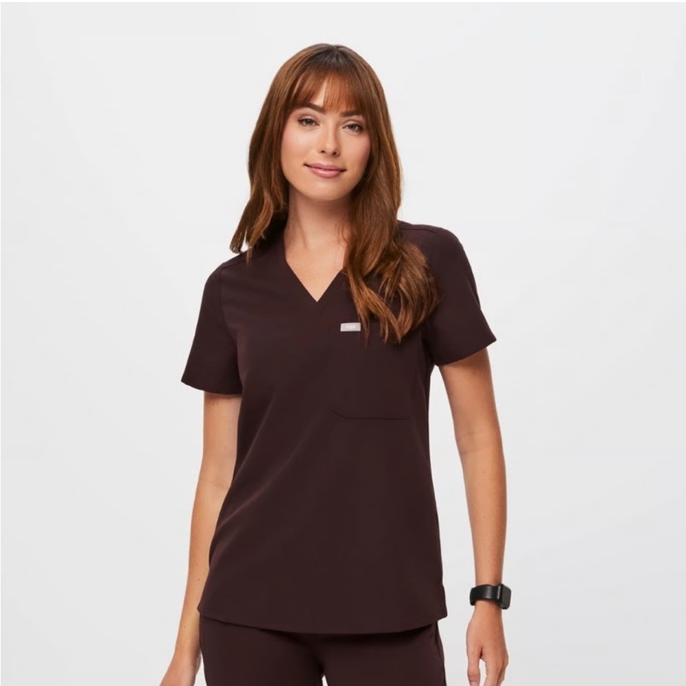Espresso Figs Catarina One Pocket Scrub Top